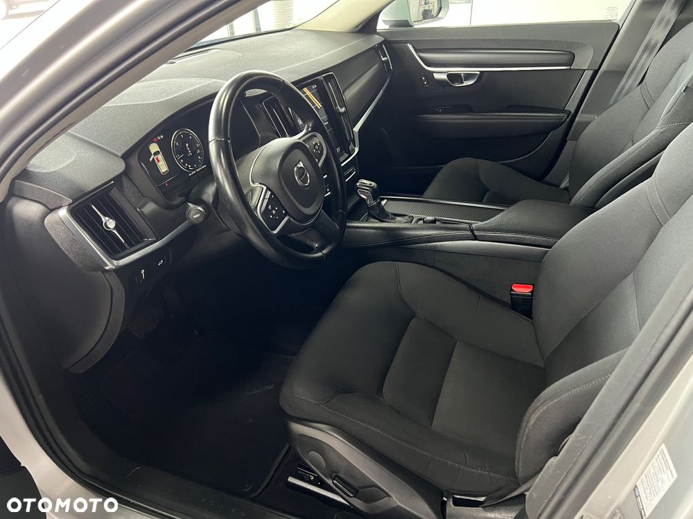 Volvo V90 - 11