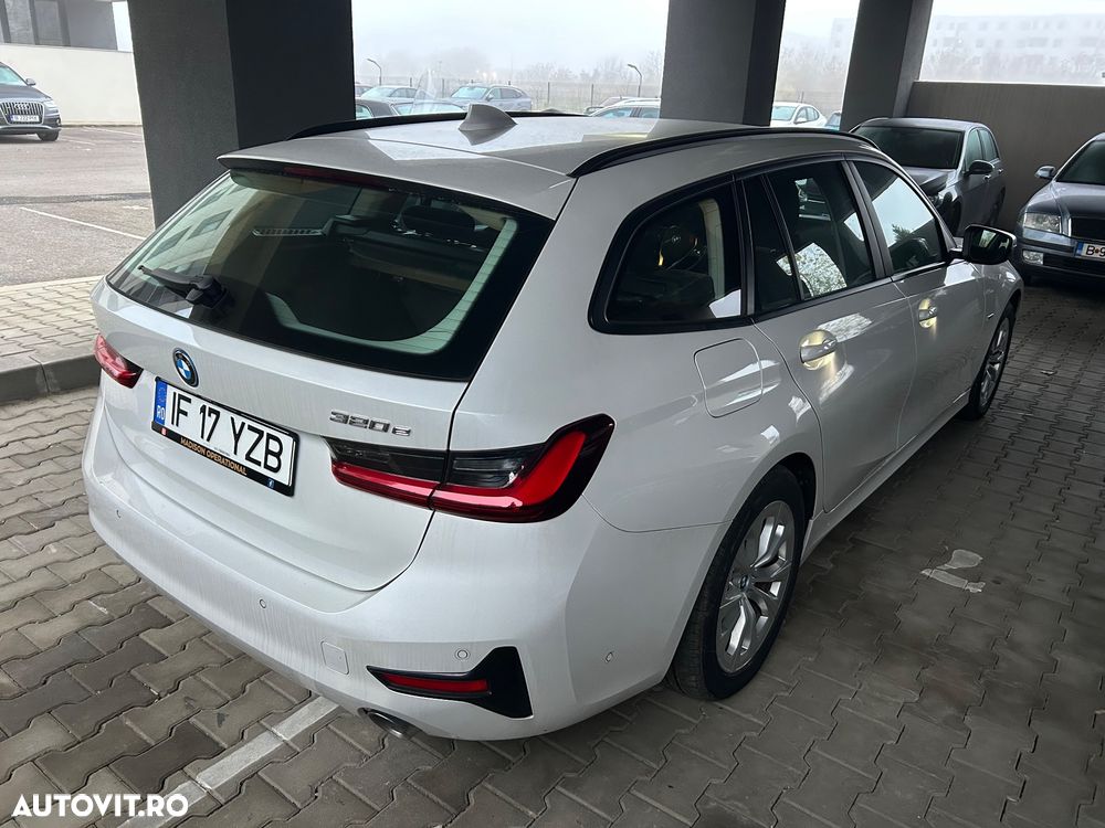 BMW Seria 3 320e Touring Aut. - 10