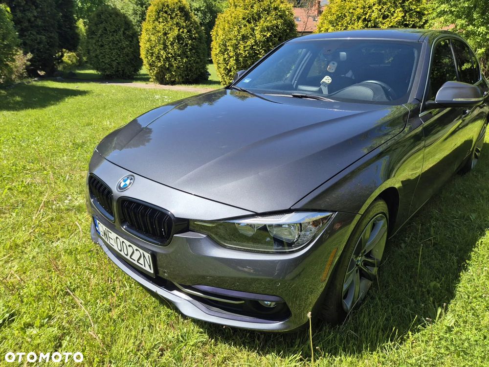 BMW Seria 3 330i Edition Luxury Line Purity - 12