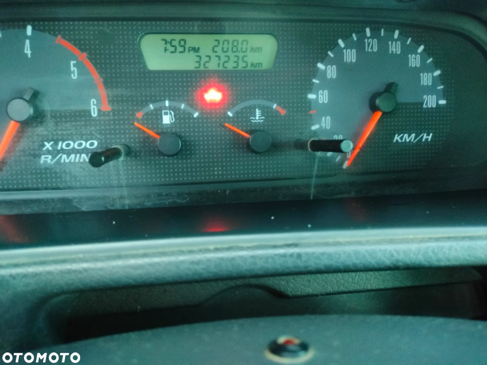 Nissan Terrano - 5