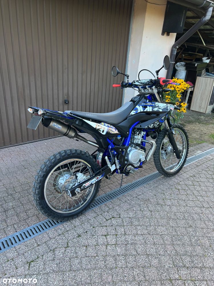 Yamaha WR - 16