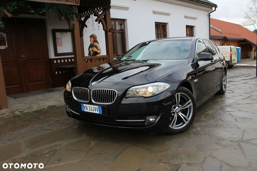 BMW Seria 5 520d Sport-Aut - 28