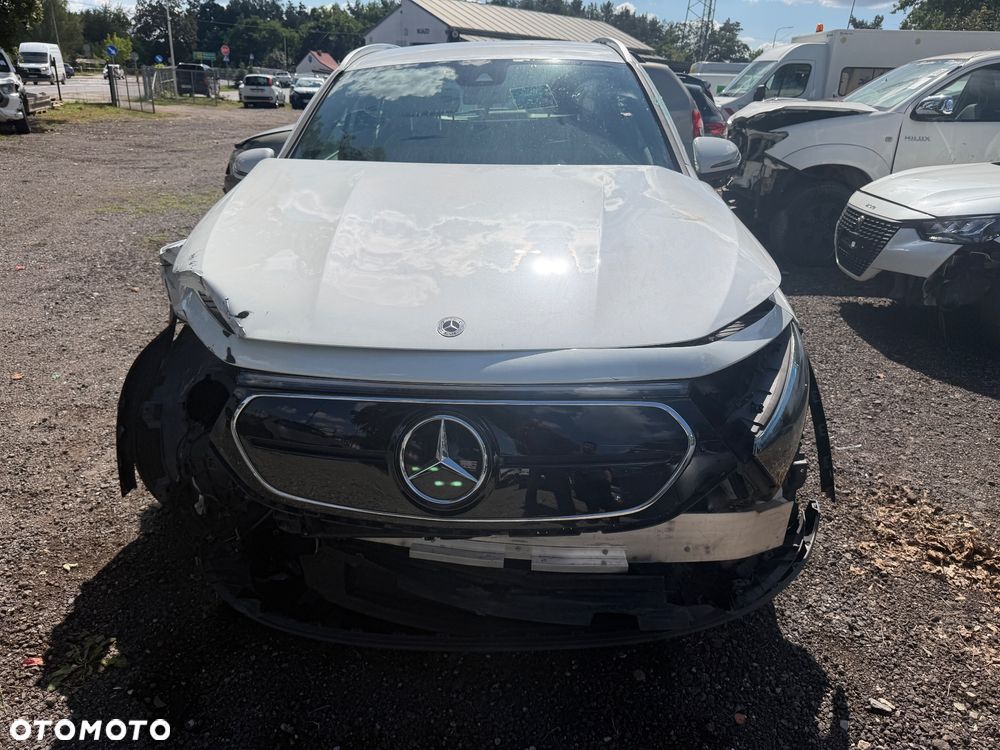 Mercedes-Benz EQA - 2
