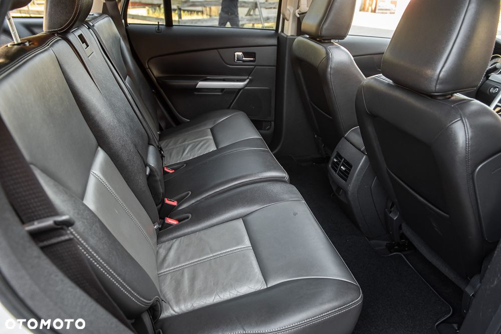 Ford Edge - 9