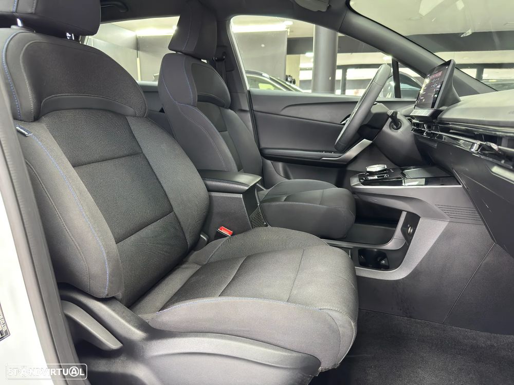 MG MG4 51 kWh Standard - 16