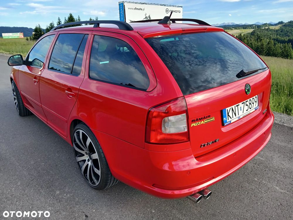 Skoda Octavia 2.0 TDI DPF RS DSG - 14