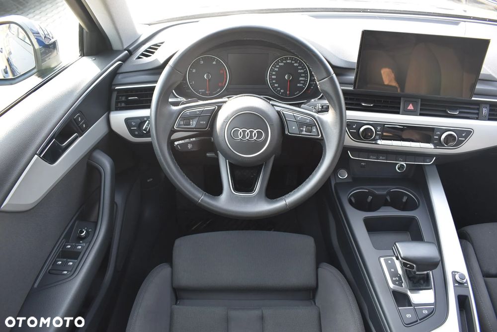 Audi A4 Avant 35 TDI mHEV S tronic - 22