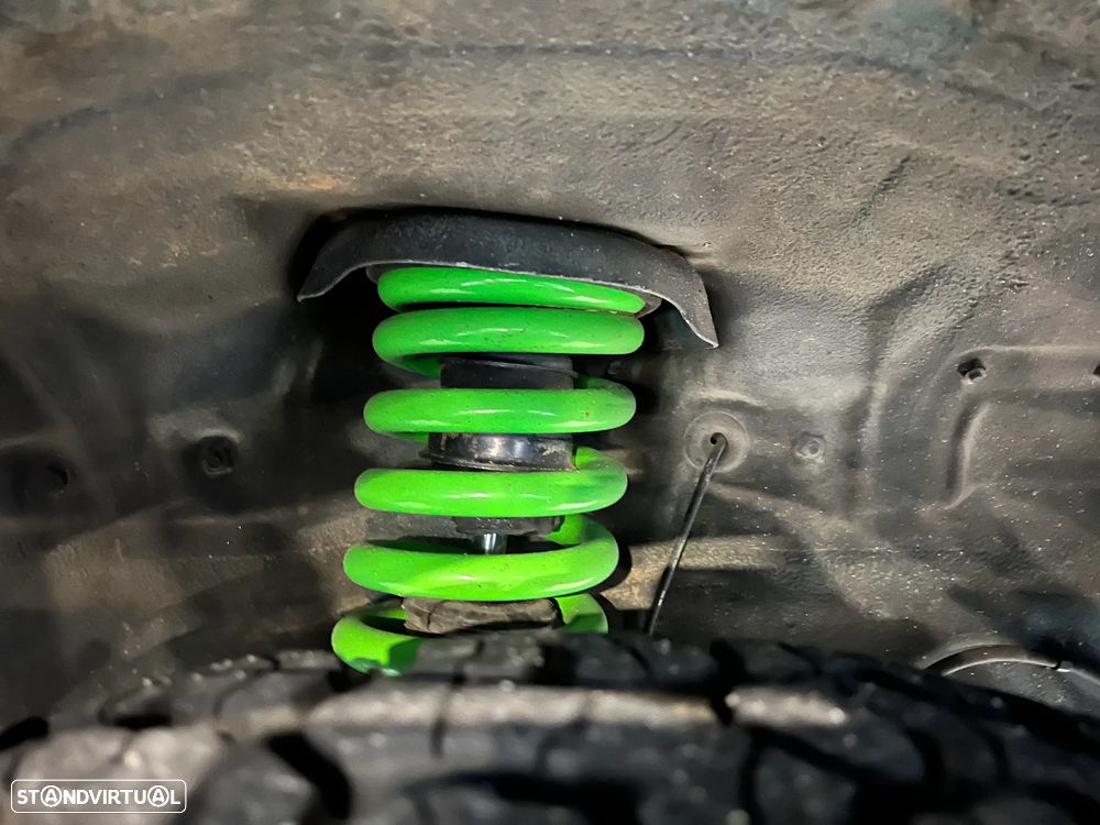 Mitsubishi Pajero 3.2 DI-D GLS ABS+TA+EC - 18