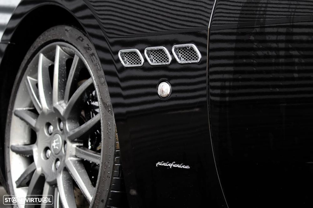 Maserati Granturismo S Auto - 14