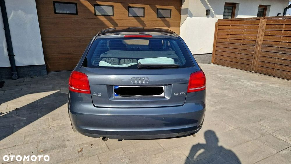 Audi A3 3-drzwiowe 1.6 TDI Attraction - 9