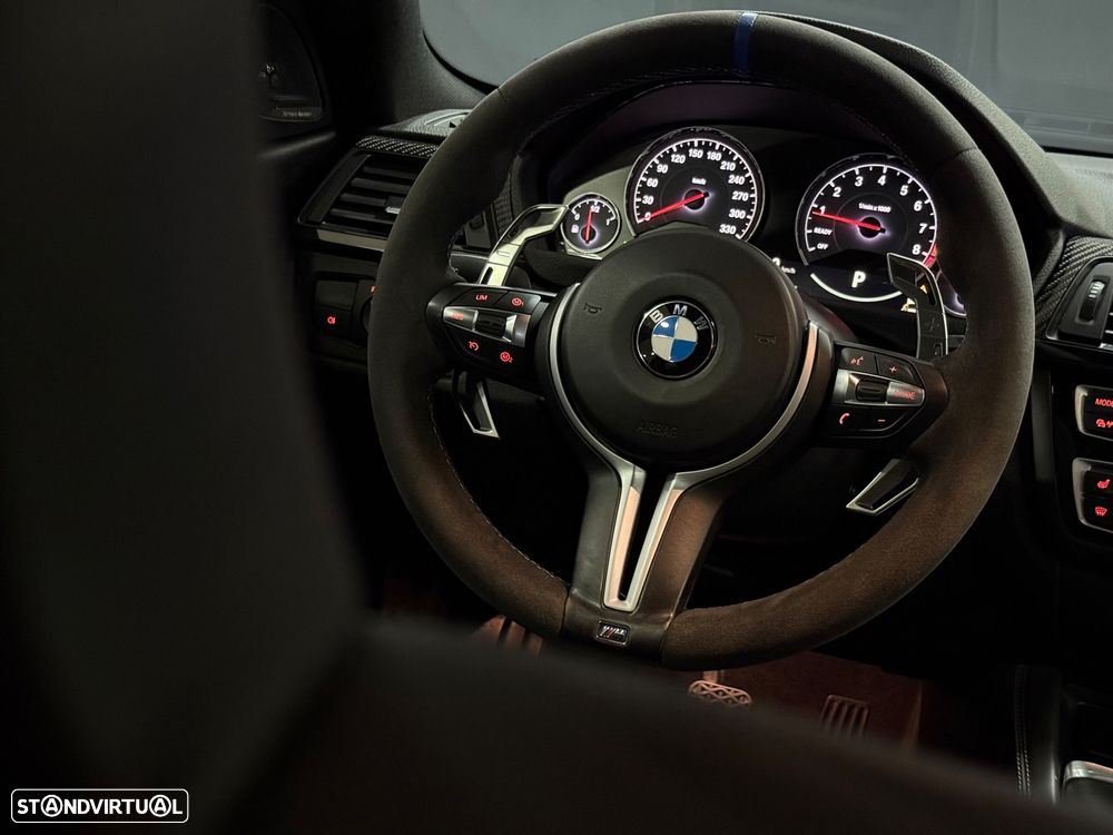 BMW M4 Coupe DKG - 16