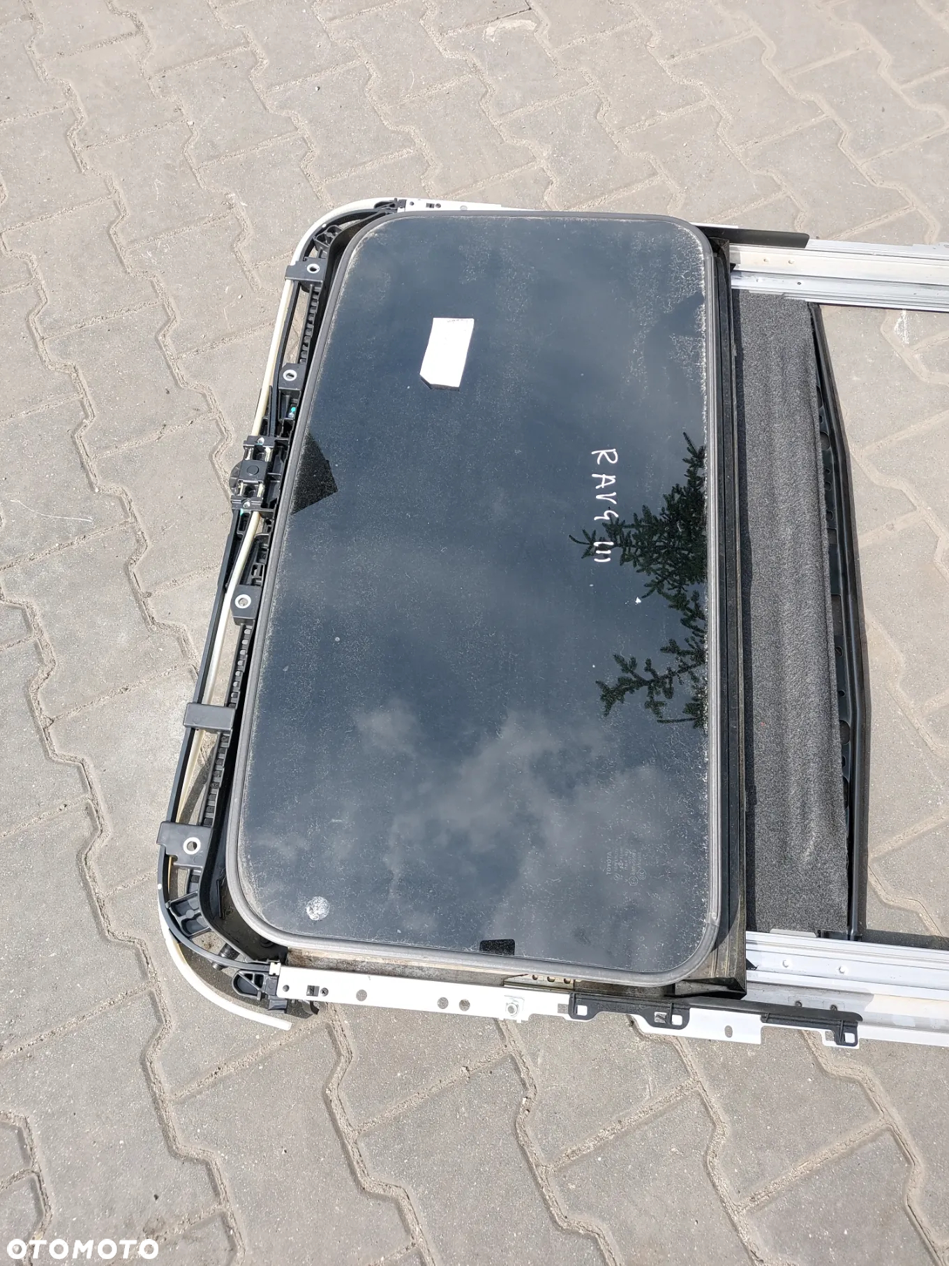Toyota Rav4 III Szyberdach 2006-2012 - 2