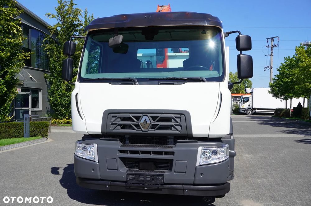 Renault C280 P4x2 E6 / HDS Fassi 5,6 t / Zasięg 8 m / Platforma 15 EPAL - 8