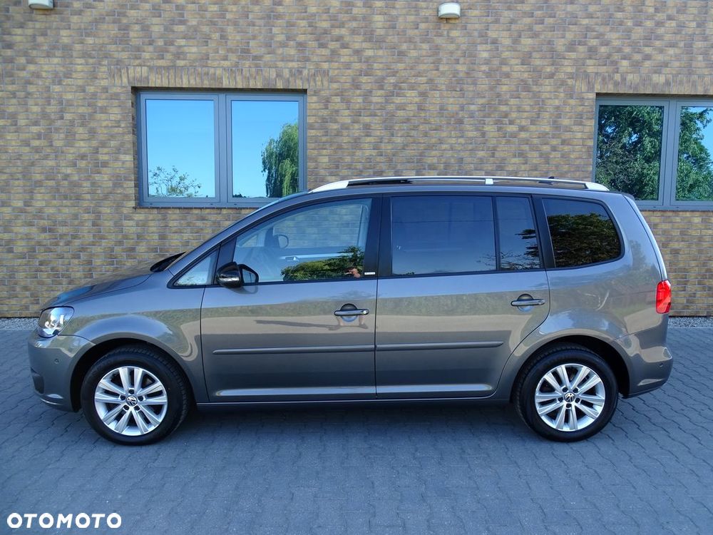 Volkswagen Touran 1.6 TDI DPF BlueMotion Technology DSG STYLE - 8