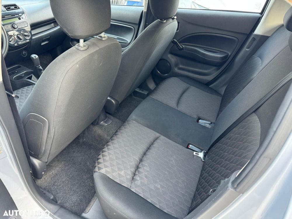 Mitsubishi Space Star 1.2 2WD MT Inform - 9