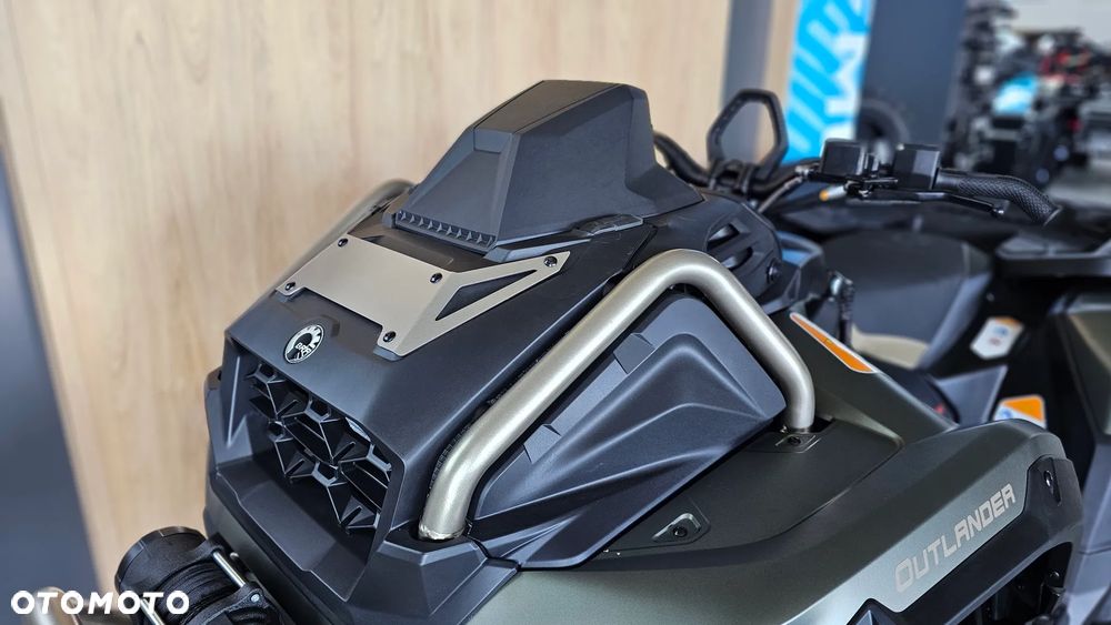 Can-Am Outlander - 15
