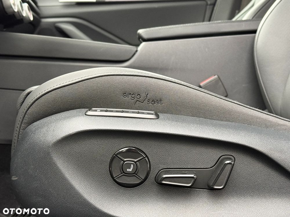 Skoda Superb 1.5 TSI mHEV Selection DSG - 23