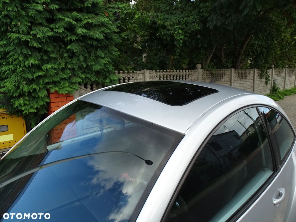 Volkswagen New Beetle 1.6 - 15