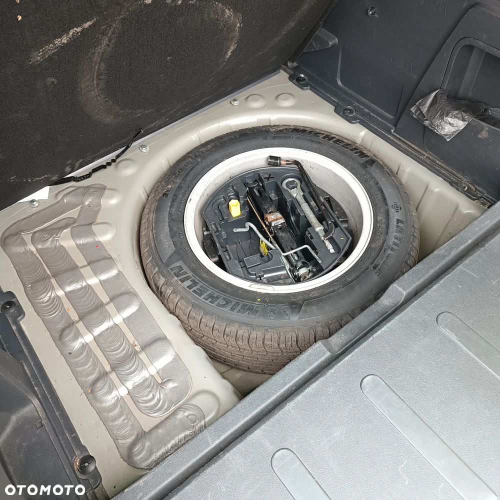 Peugeot 3008 1.6 Premium - 10