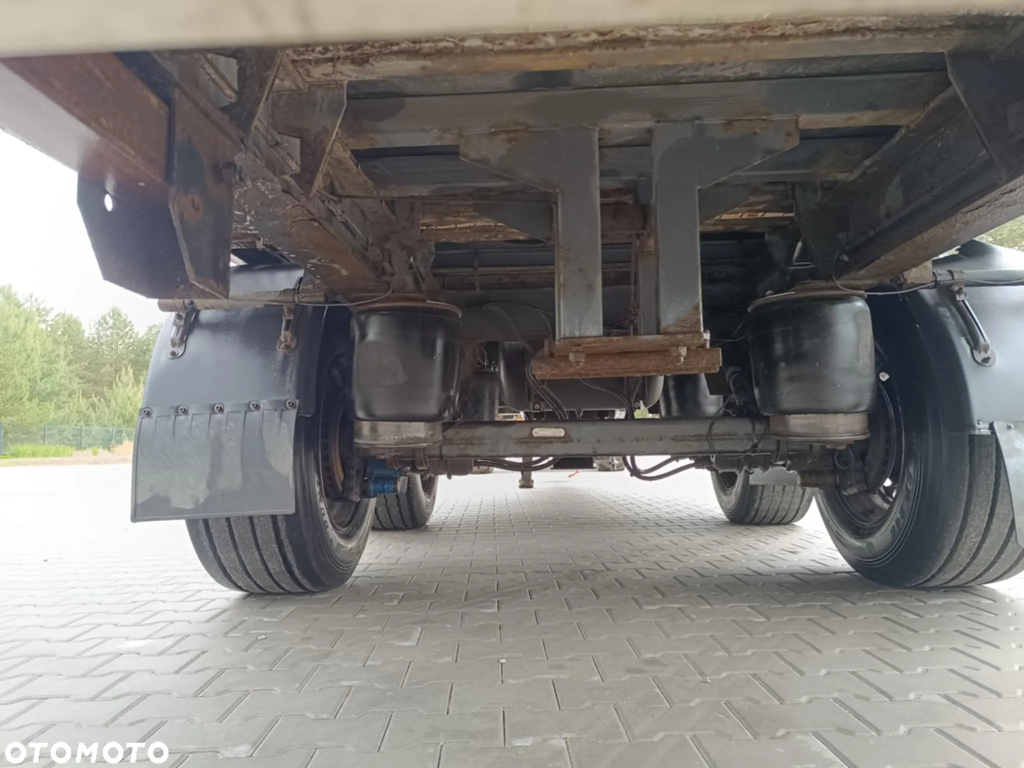 Schmitz Cargobull tandem 2 osie 2007 rok BPW dolny zaczep 6,9 dł platforma - 11