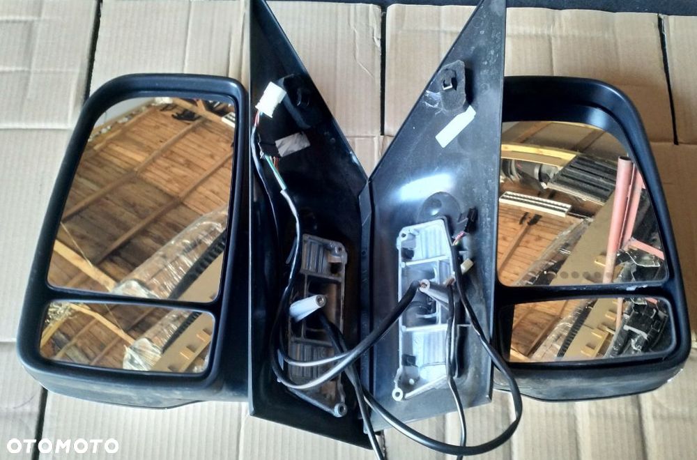 Lusterko prawe Mercedes sprinter 906 PDC 8 pin
