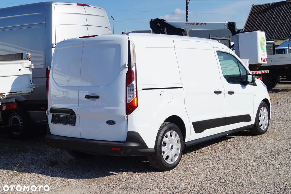 Ford Transit Connect - 11