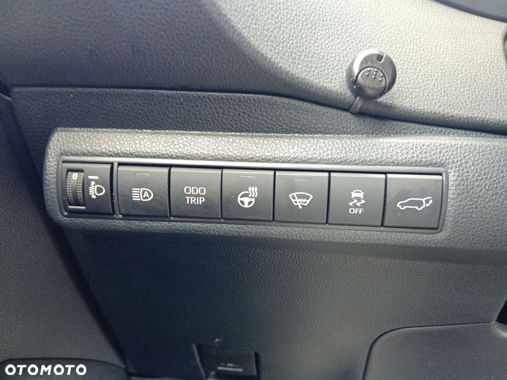 Toyota Corolla 1.8 Hybrid GR Sport Dynamic - 15