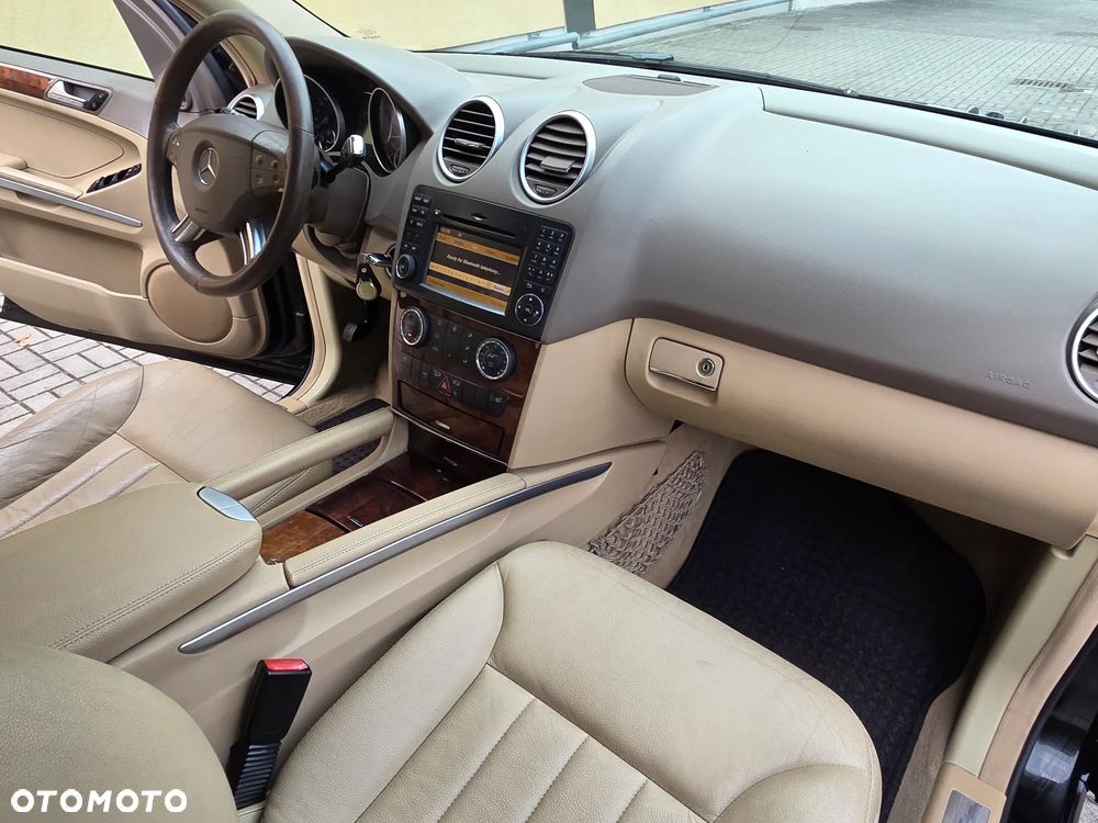 Mercedes-Benz ML 320 CDI 4Matic 7G-TRONIC - 22