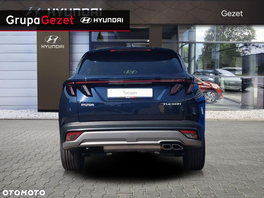 Hyundai Tucson - 4
