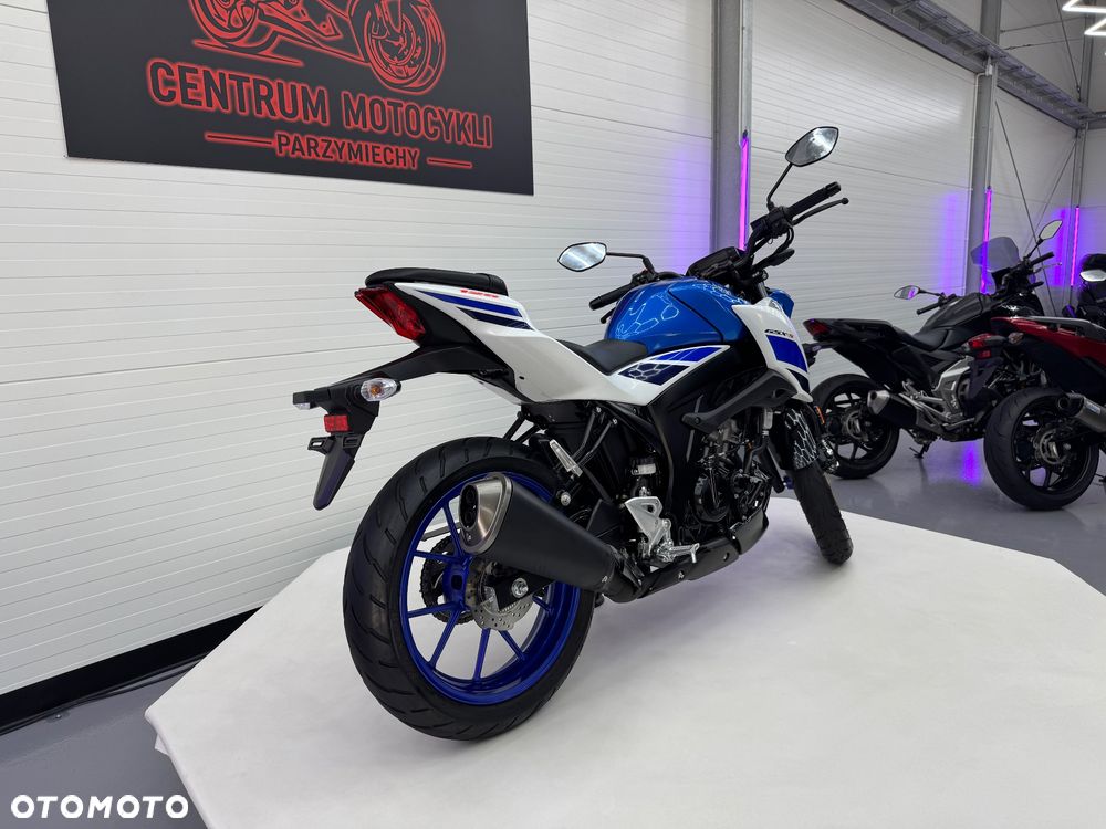 Suzuki GSX - 4
