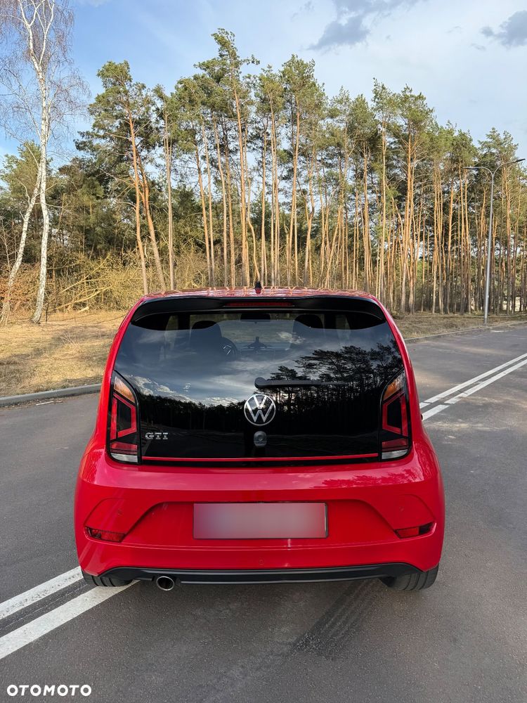 Volkswagen up! - 3