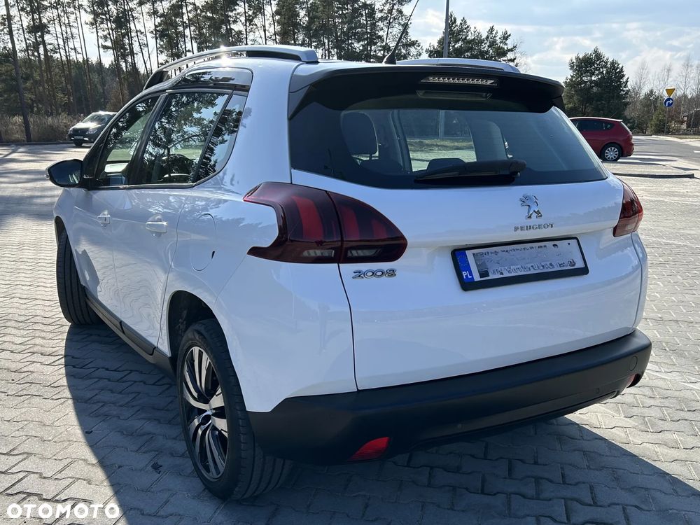 Peugeot 2008 1.5 BlueHDi Active S&S - 10