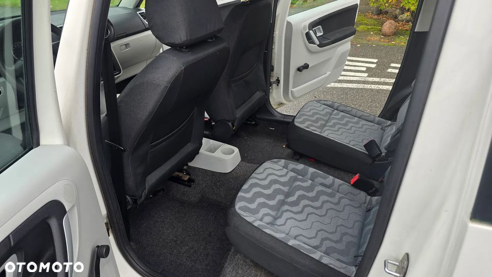 Skoda Roomster 1.4 16V Style - 29