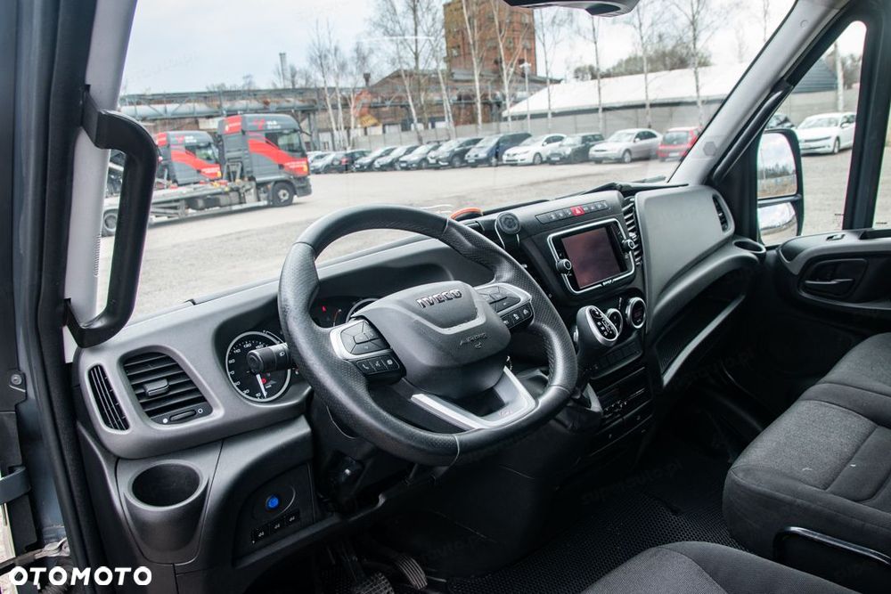 Iveco Daily 35S18 Autolaweta Hi-Matic 3.0 180KM - 24