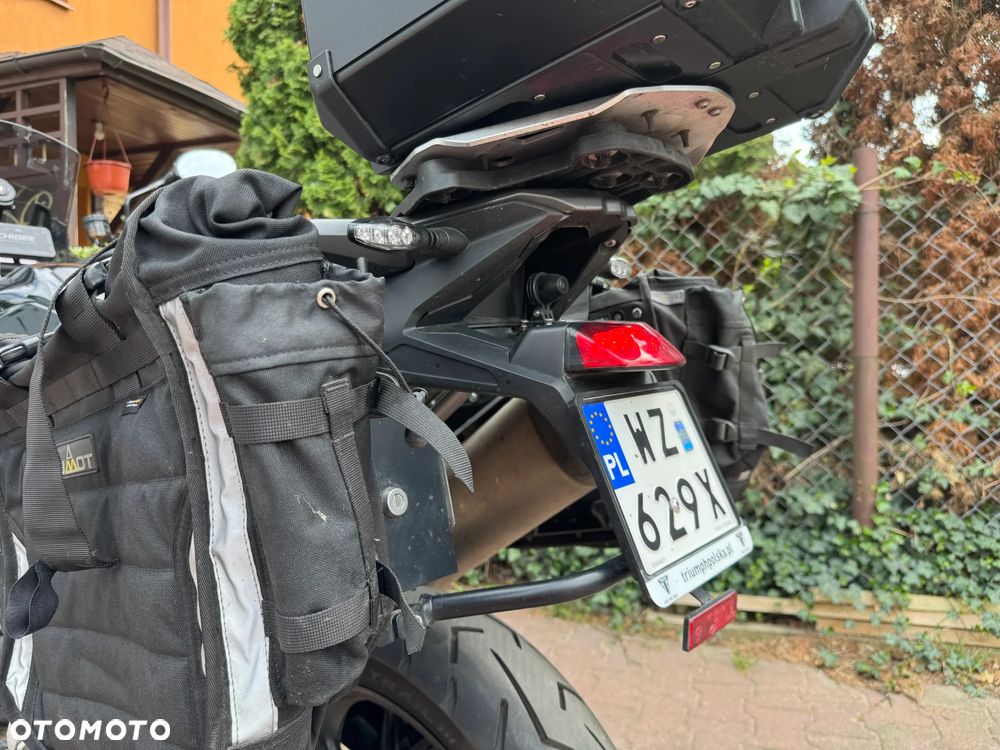 Triumph Tiger - 9