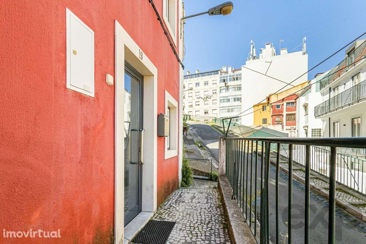 Apartamento T1 moderno com ótima localização em Lisboa - Grande imagem: 3/15