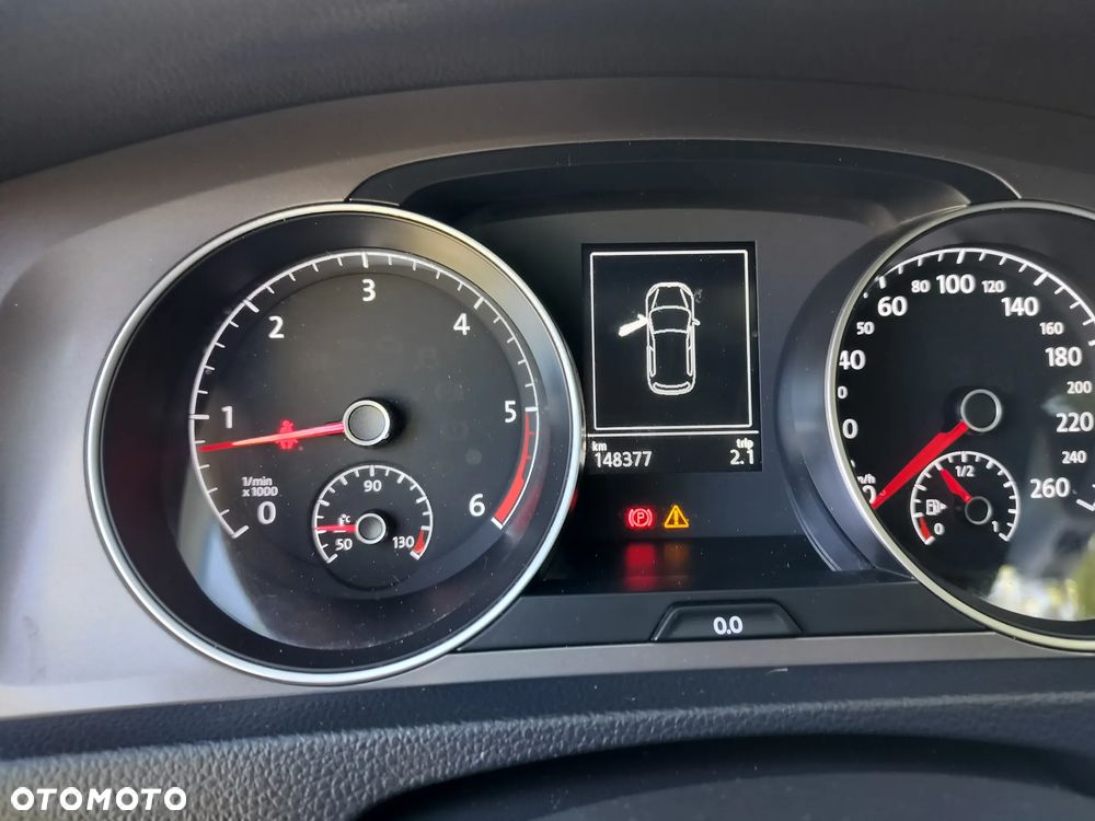 Volkswagen Golf 2.0 TDI BlueMotion Technology Lounge - 6
