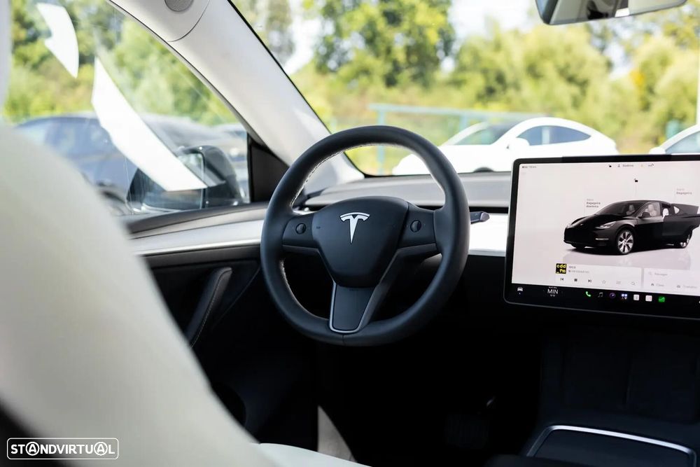 Tesla Model Y Standard - 8