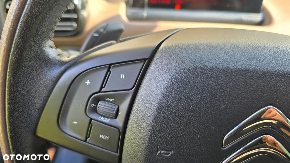 Citroën C4 Cactus 1.2 PureTech Live S&S ETG - 19