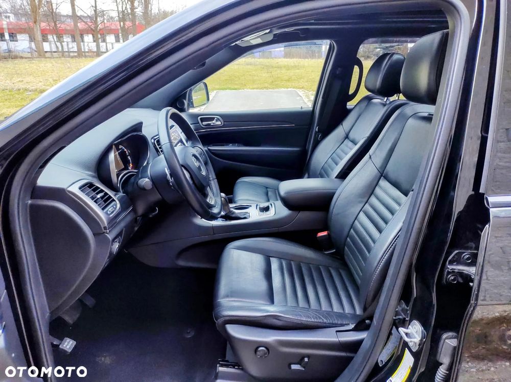 Jeep Grand Cherokee - 9