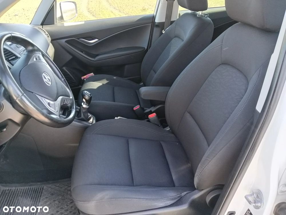 Hyundai ix20 - 9