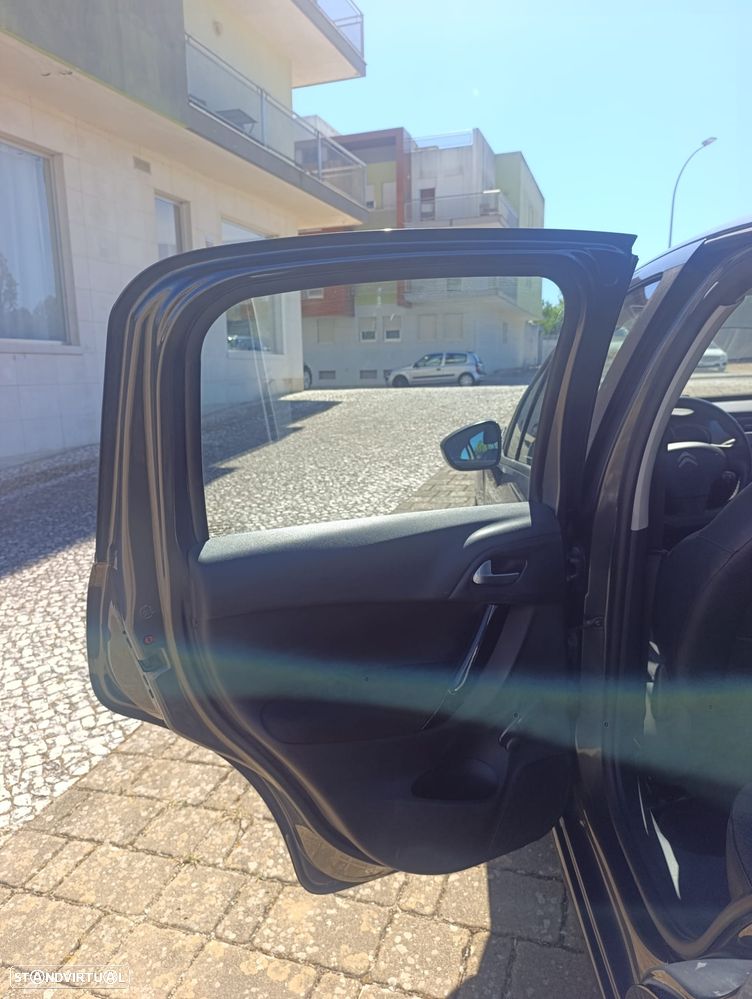 Citroën C3 1.0 PureTech Confort - 17