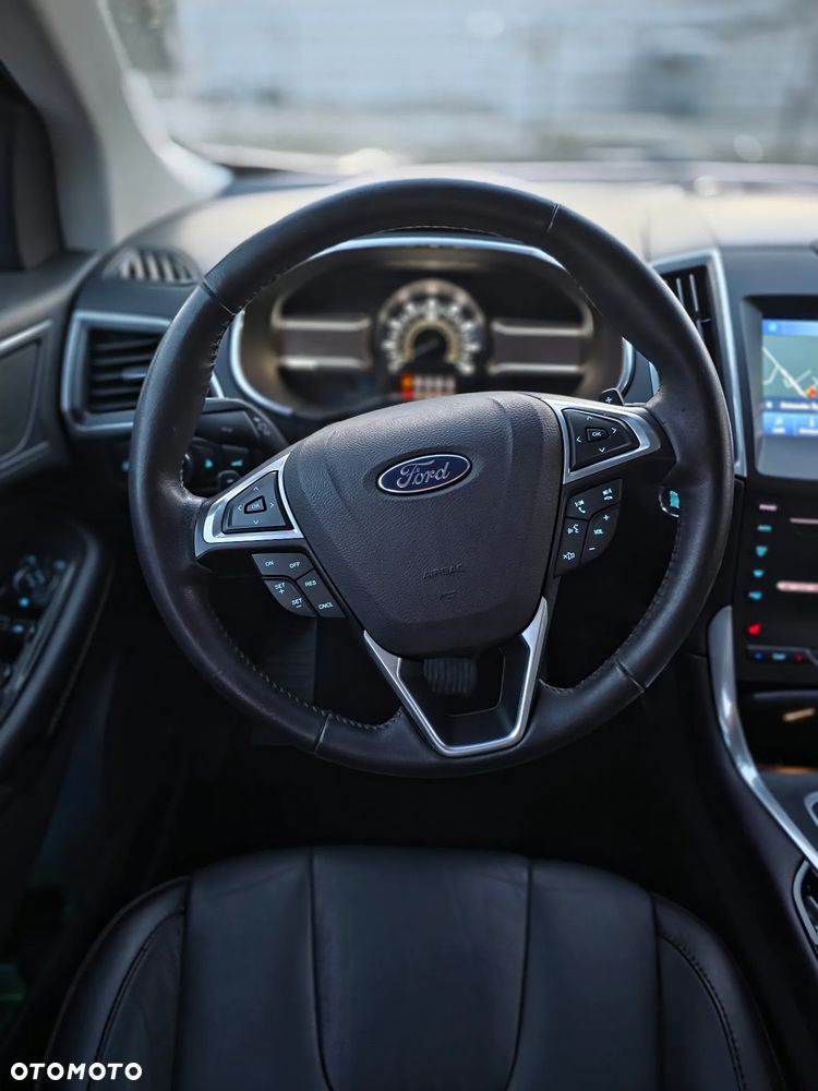 Ford Edge - 18