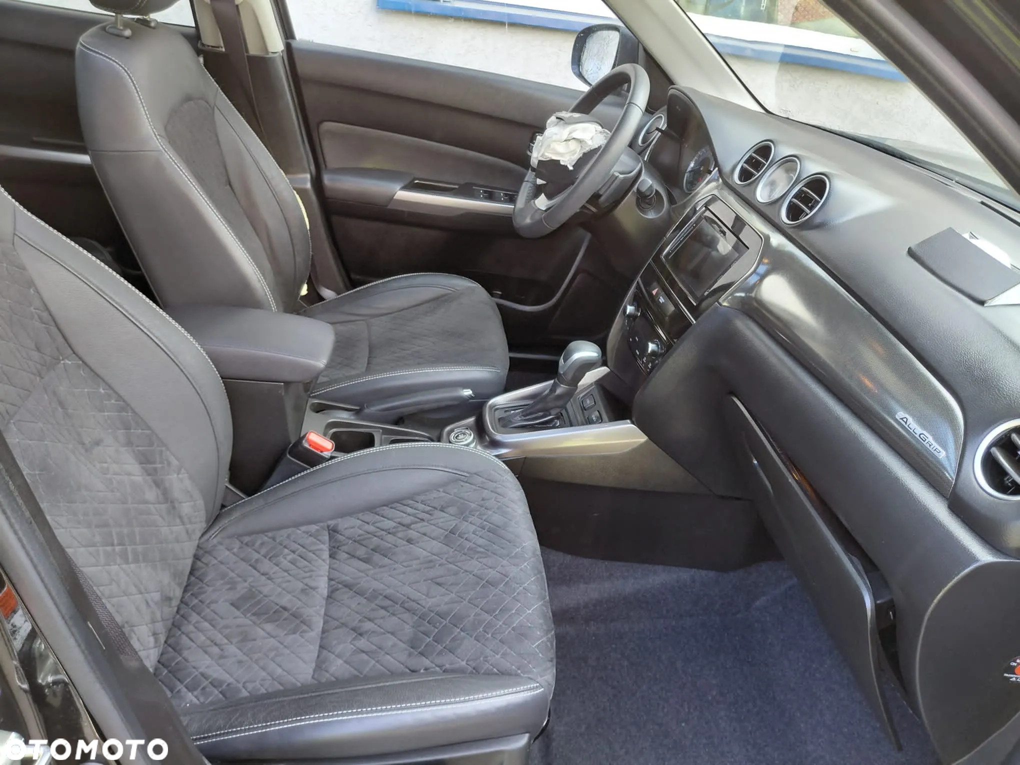 Suzuki Vitara - 23