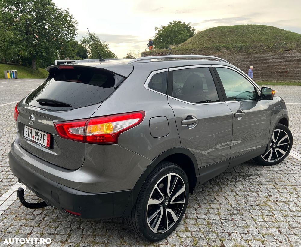 Nissan Qashqai 1.6 DCI TEKNA+ - 5
