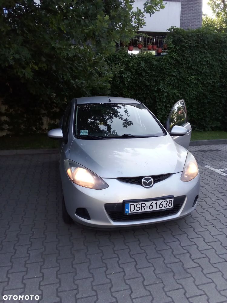 Mazda 2 - 1