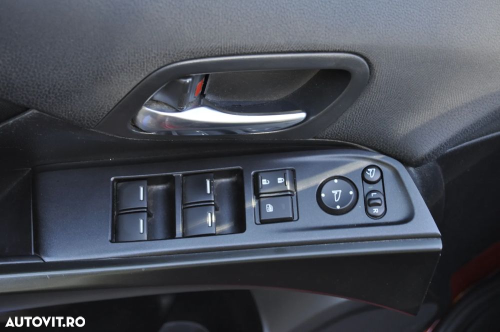 Honda Civic 1.8 i-VTEC MT Elegance - 17