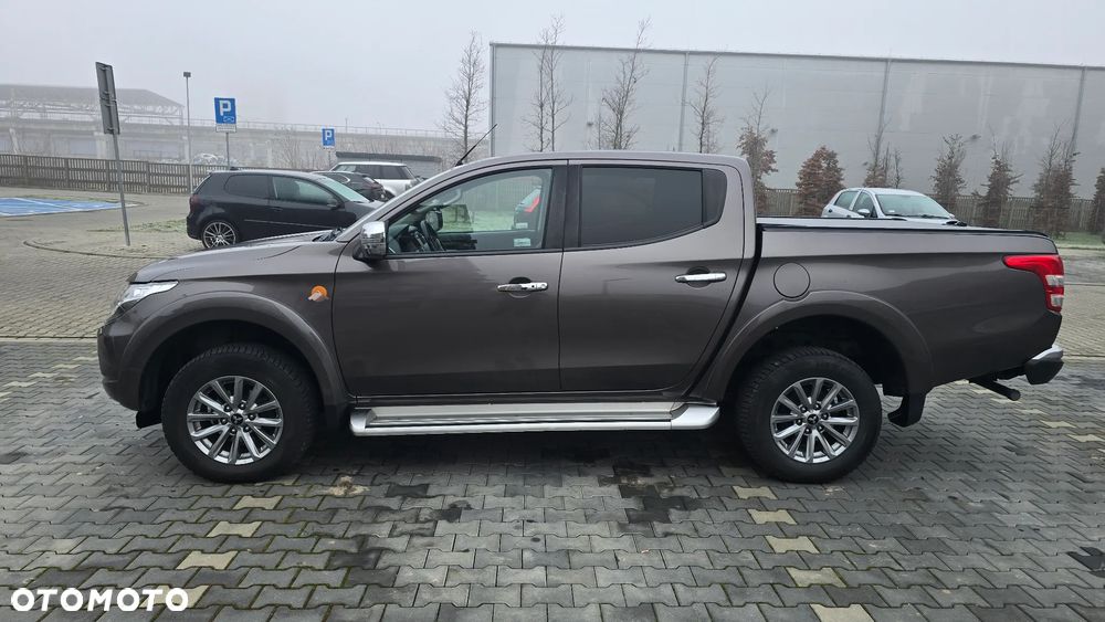 Mitsubishi L200 2.4 d DC Instyle - 7