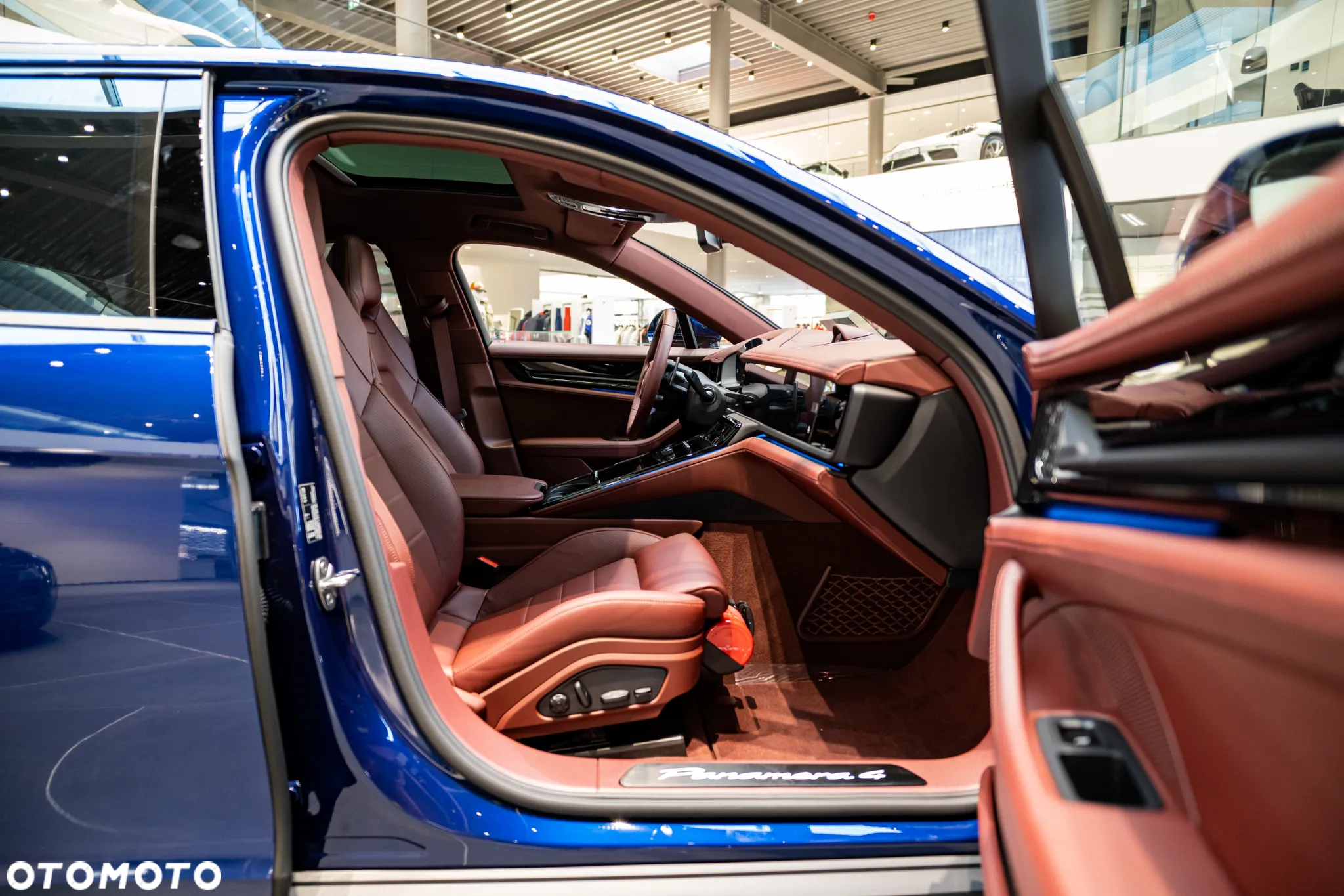 Porsche Panamera 4 - 10