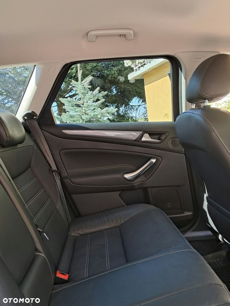 Ford Mondeo - 20